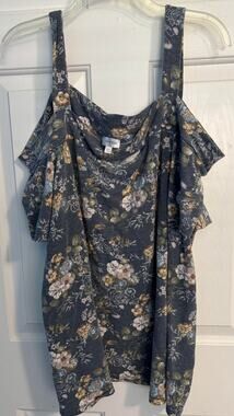 Avenue 22/24 Floral Cold Shoulder Cutout Blouse